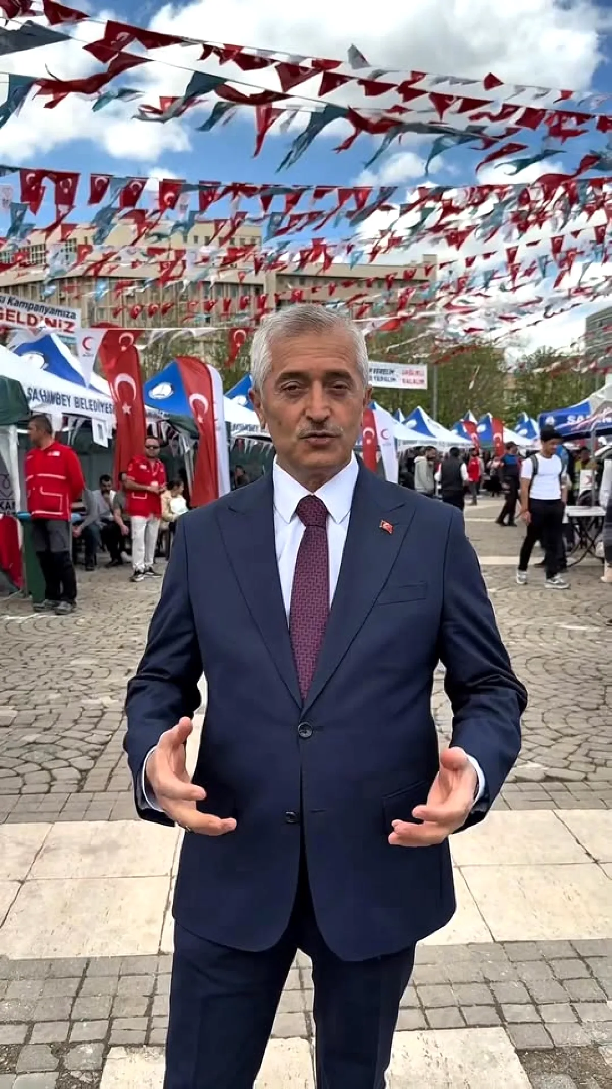 Gaziantep'te Rekor Kan Bağışı: 21 Bin 935 Ünite Toplandı Gaziantep'te Rekor Kan Bağışı: 21 Bin 935 Ünite Toplandı