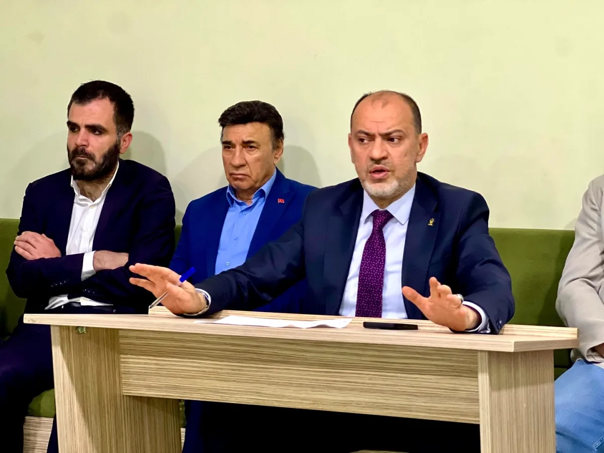 Demetevler'de Mahalle Toplantısı: İhtiyaçlar Masaya Yatırıldı Demetevler'de Mahalle Toplantısı: İhtiyaçlar Masaya Yatırıldı