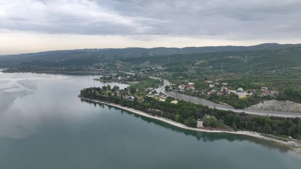 Sapanca Gölü Su Seviyesi Kritik Eşiği Aştı: 30.04 Metreye Yükseldi Sapanca Gölü Su Seviyesi Kritik Eşiği Aştı: 30.04 Metreye Yükseldi