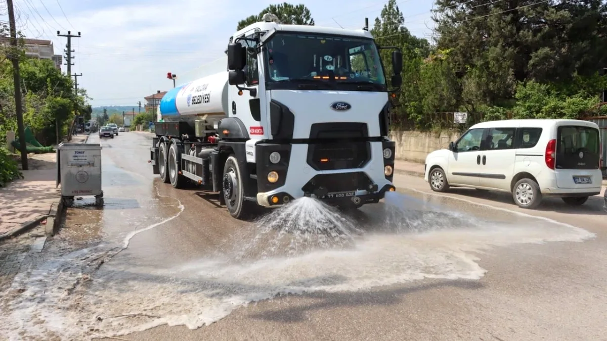 Yalova'da Mahalle Hizmet Seferberliği: İsmetpaşa'da 6 Müdürlük Sahada Yalova'da Mahalle Hizmet Seferberliği: İsmetpaşa'da 6 Müdürlük Sahada
