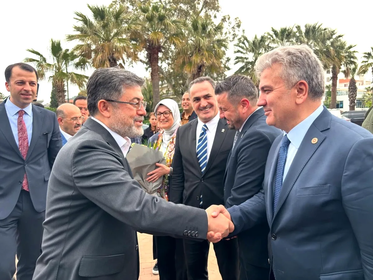 Bakan Yumaklı'dan Batı Marmara'ya Tarım ve Gıda Güvenliği Vurgusu Bakan Yumaklı'dan Batı Marmara'ya Tarım ve Gıda Güvenliği Vurgusu