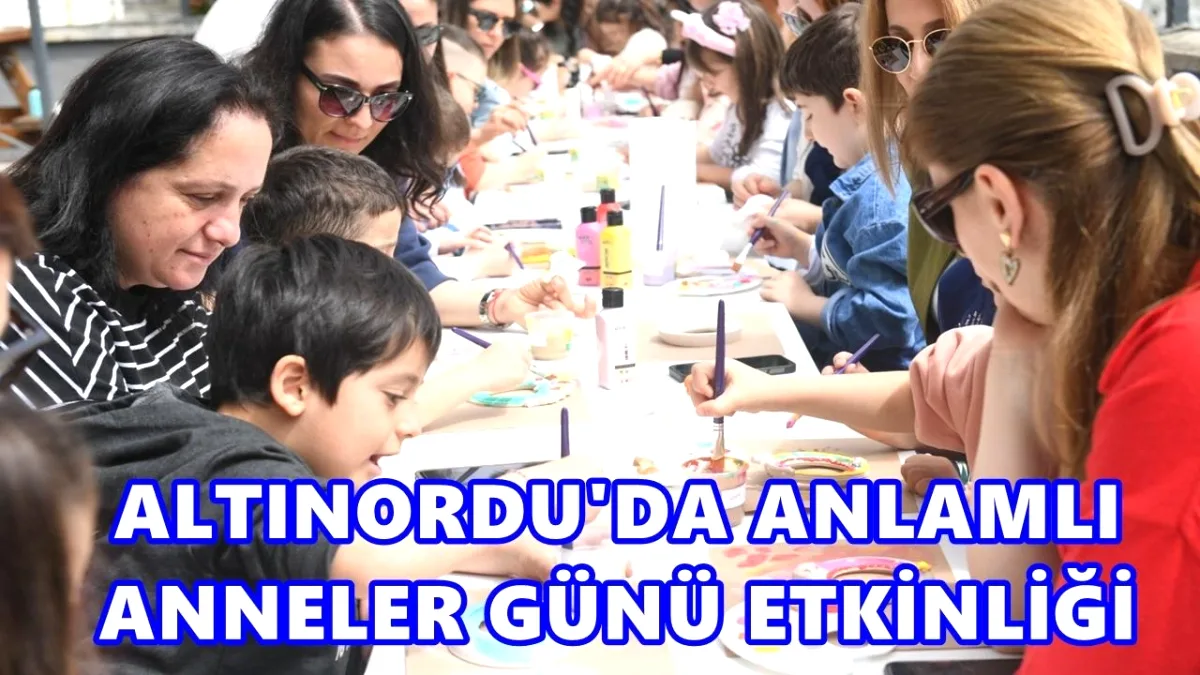 Altınordu'da Anneler Günü: Down Sendromlu Çocuklar ve Anneleri Çikolata Yaptı Altınordu'da Anneler Günü: Down Sendromlu Çocuklar ve Anneleri Çikolata Yaptı