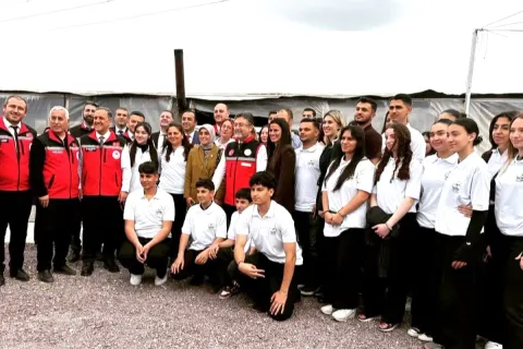 Yalova'da Genç Çiftçi Projesi Genişletildi: Lise ve Üniversitelilere Kapı Açıldı