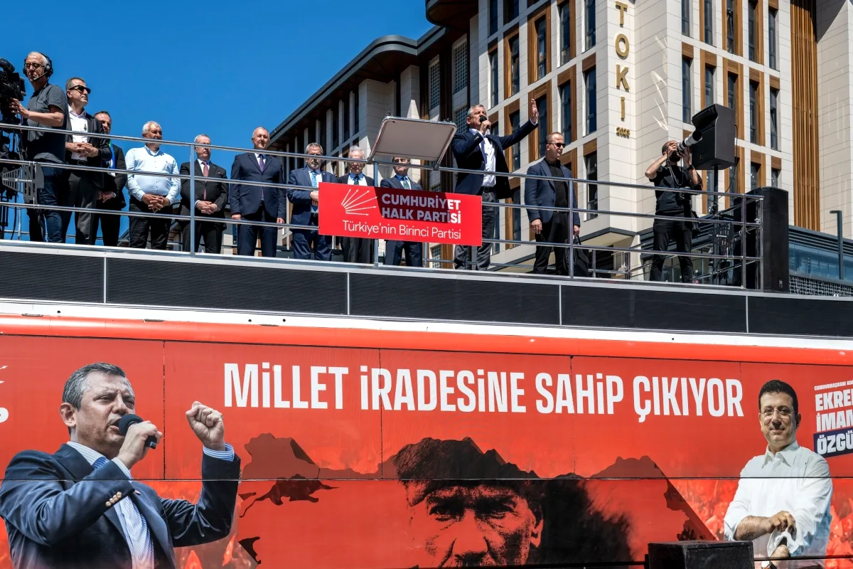 Üsküdar Belediye Başkanı Sinem Dedetaş Rize'deki CHP Mitingine Katıldı Üsküdar Belediye Başkanı Sinem Dedetaş Rize'deki CHP Mitingine Katıldı