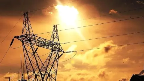 İstanbul'da Bugün Elektrik Kesintisi: BEDAŞ 9 İlçeyi Açıkladı