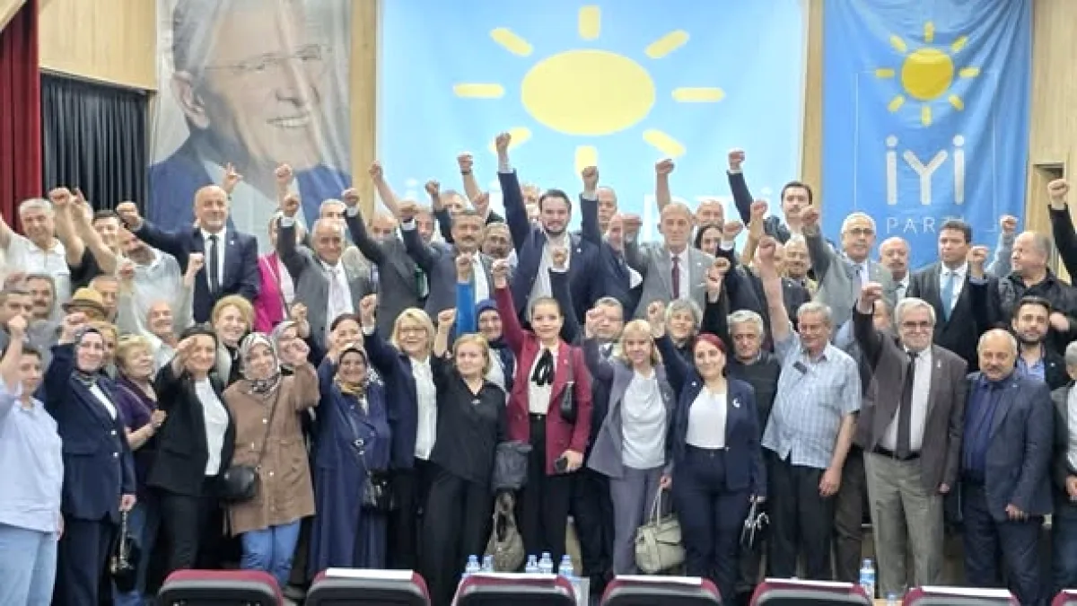 İYİ Parti'nin Kestel'deki Teşkilat Buluşması: Birlik Vurgusu İYİ Parti'nin Kestel'deki Teşkilat Buluşması: Birlik Vurgusu