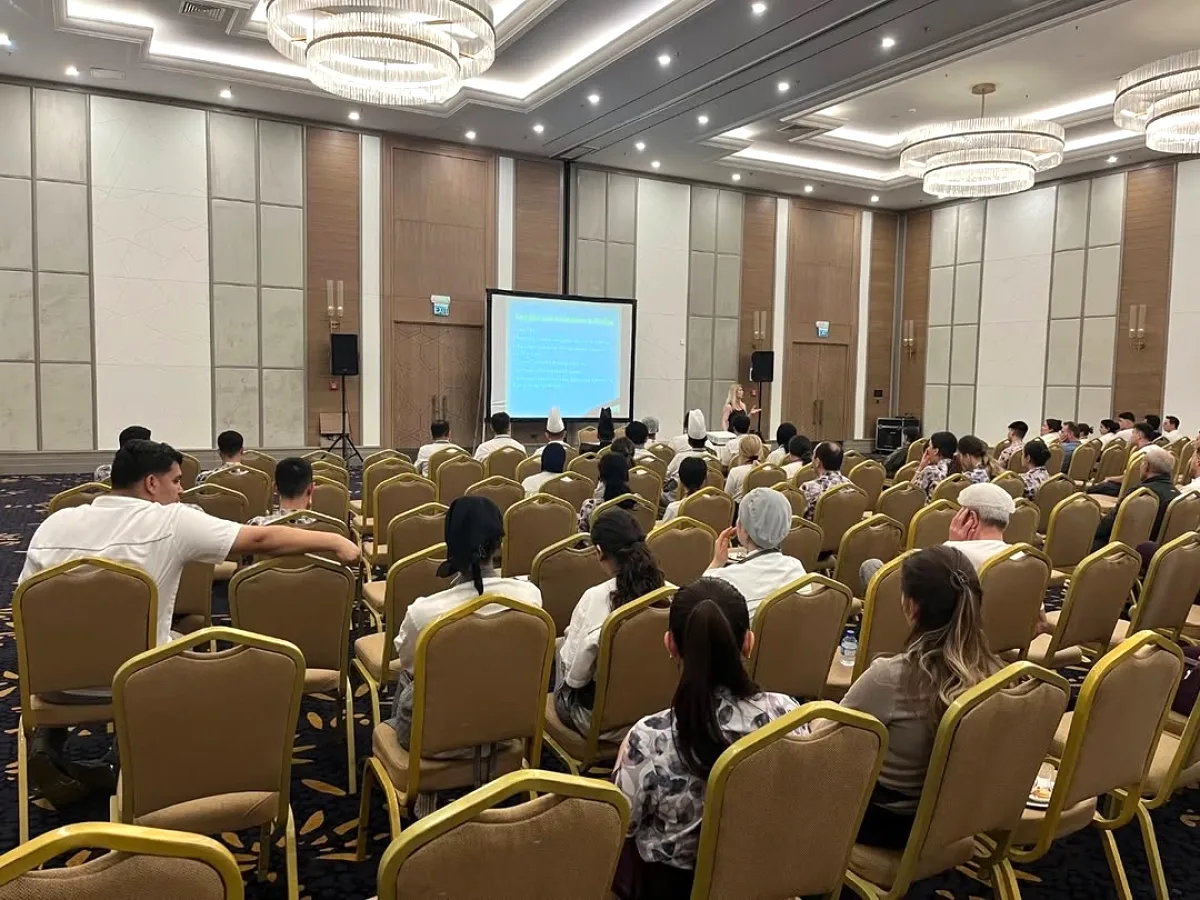 Antalya'da Çocuk Güvenliği İçin Turizm Sektörüne Eğitim Antalya'da Çocuk Güvenliği İçin Turizm Sektörüne Eğitim