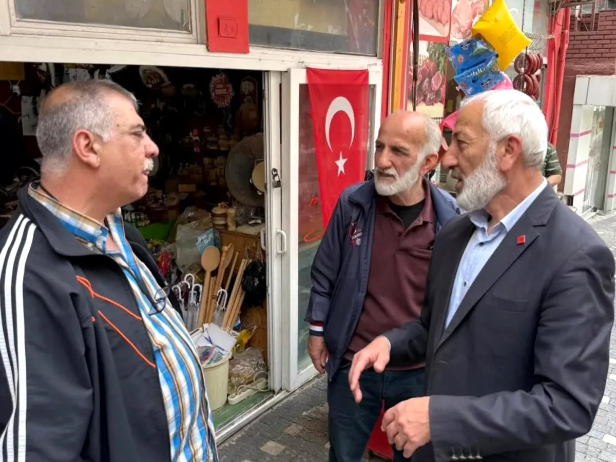 Saadet Partisi Yalova'dan Termal Esnaf Ziyareti Saadet Partisi Yalova'dan Termal Esnaf Ziyareti