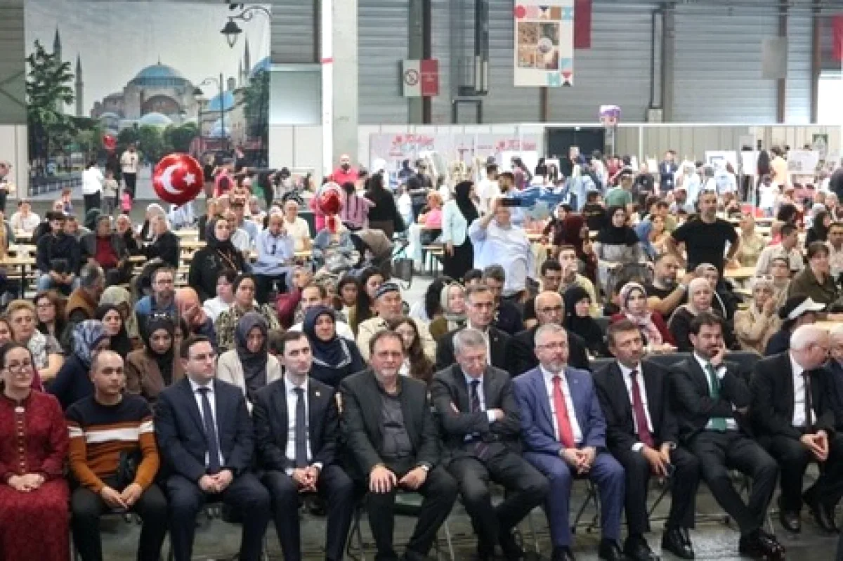 MSGSÜ, Paris'te Türk-İslam Sanatlarını Dünyaya Tanıttı MSGSÜ, Paris'te Türk-İslam Sanatlarını Dünyaya Tanıttı