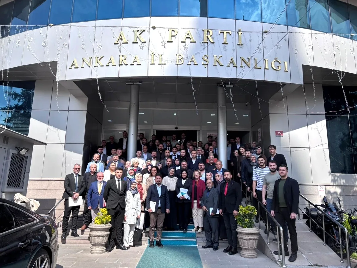 AK Parti Gölbaşı'nda Teşkilat Başkanları Toplantısı Yapıldı AK Parti Gölbaşı'nda Teşkilat Başkanları Toplantısı Yapıldı