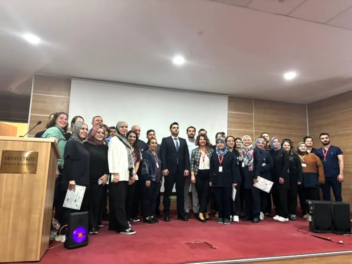 AK Partili Kayan, Hemşireler Günü'nde Arnavutköy Hastanesi'ni Ziyaret Etti AK Partili Kayan, Hemşireler Günü'nde Arnavutköy Hastanesi'ni Ziyaret Etti