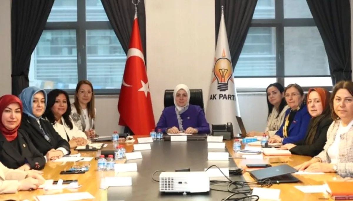 AK Parti Kadın Kolları MYK Toplantısı Genel Merkezde Gerçekleştirildi AK Parti Kadın Kolları MYK Toplantısı Genel Merkezde Gerçekleştirildi