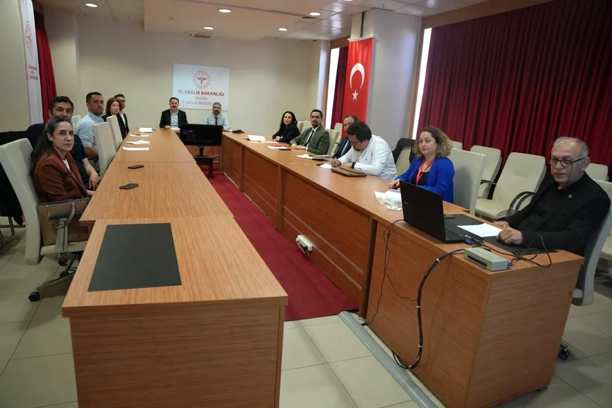 Yalova ASKOM Toplantısında Acil Sağlık Koordinasyonu İçin Karar Alındı Yalova ASKOM Toplantısında Acil Sağlık Koordinasyonu İçin Karar Alındı
