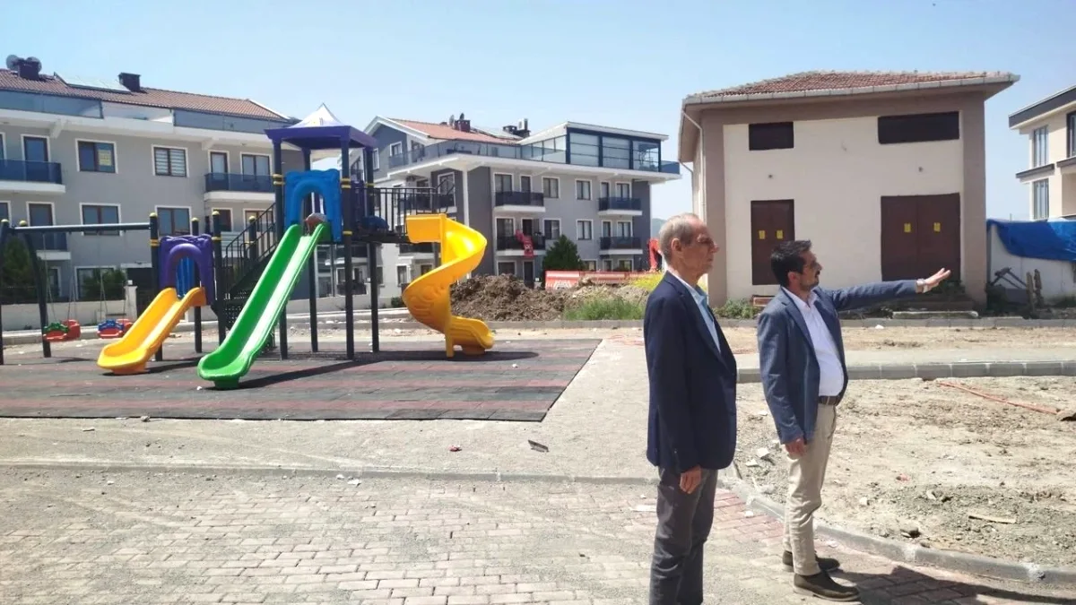 Koru'ya 2 Bin Metrekarelik Yeni Park Yapılıyor Koru'ya 2 Bin Metrekarelik Yeni Park Yapılıyor