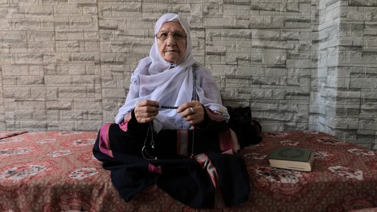 89 Yaşındaki Filistinli Kadın: 78 Yıl Sonra Aynı Acıyı Yaşıyor 89 Yaşındaki Filistinli Kadın: 78 Yıl Sonra Aynı Acıyı Yaşıyor