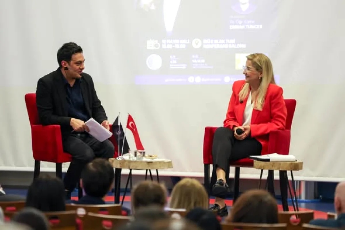 CHP Bakırköy Belediye Başkan Adayı Ovalıoğlu'ndan Gelişim Üniversitesi'nde Öğrenci Buluşması CHP Bakırköy Belediye Başkan Adayı Ovalıoğlu'ndan Gelişim Üniversitesi'nde Öğrenci Buluşması