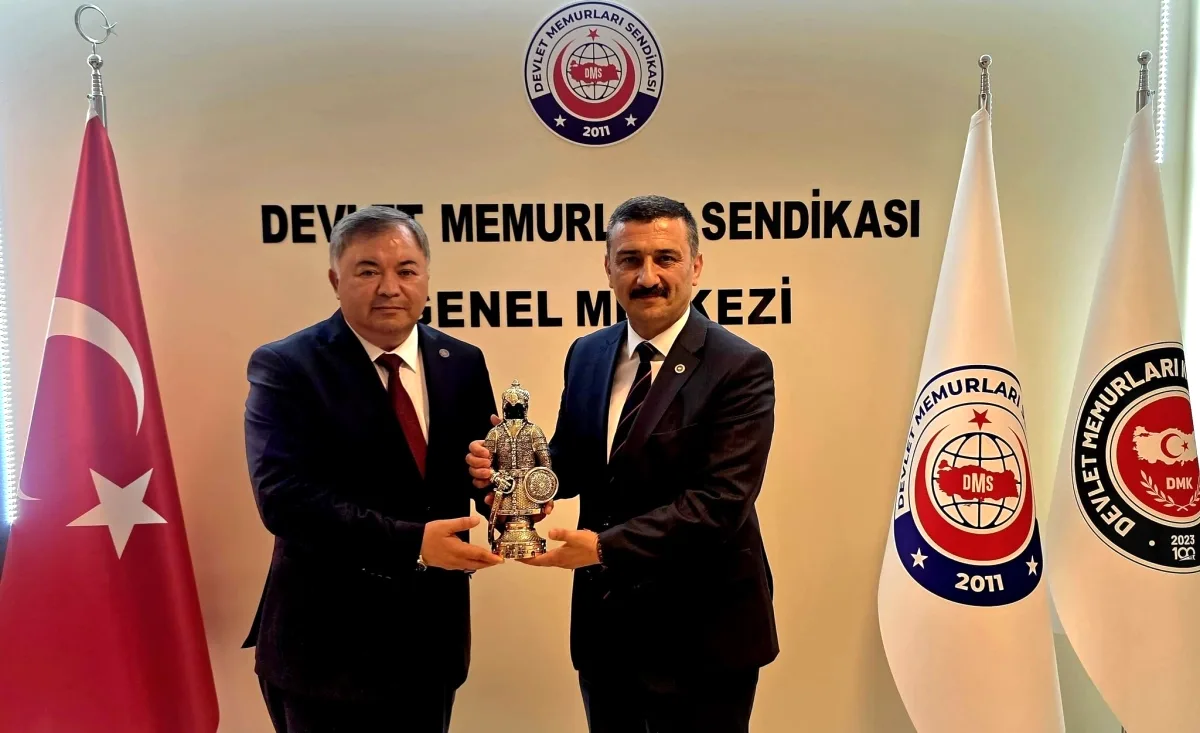 İYİ Partili Türkoğlu, DMS'yi Ziyaret Etti İYİ Partili Türkoğlu, DMS'yi Ziyaret Etti