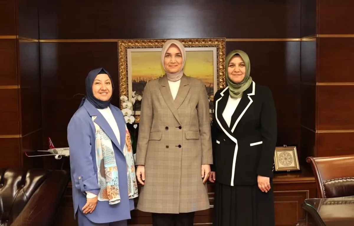 İscehisar ve İhsaniye Başkanlarından Bakan Yardımcısına Ziyaret İscehisar ve İhsaniye Başkanlarından Bakan Yardımcısına Ziyaret