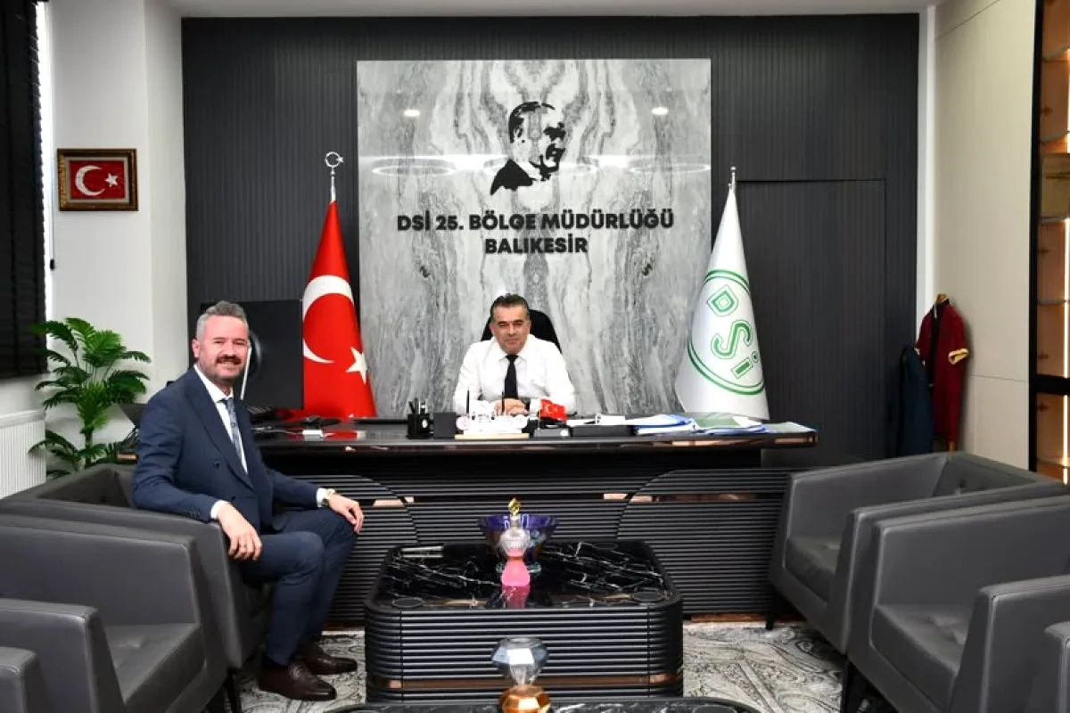 TES-İŞ Balıkesir'den DSİ'ye Ziyaret: İş Birliği Masaya Yatırıldı TES-İŞ Balıkesir'den DSİ'ye Ziyaret: İş Birliği Masaya Yatırıldı