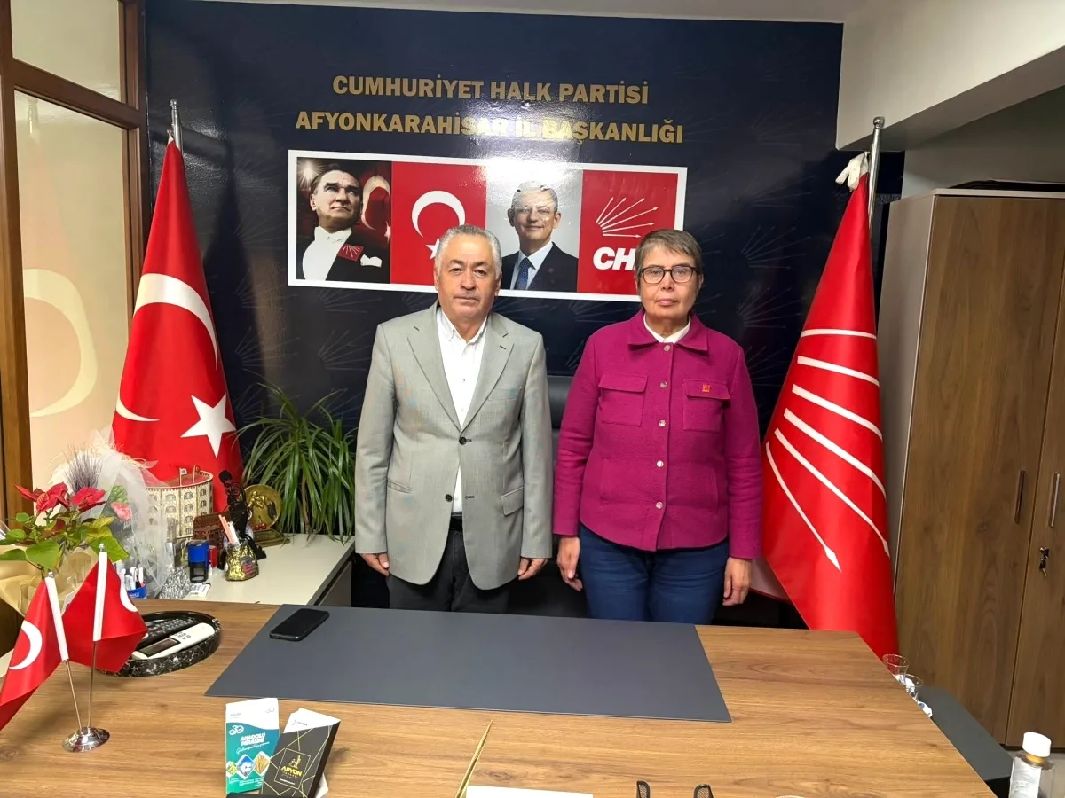 CHP'de Kütahya'dan Afyonkarahisar'a Ziyaret Heyeti CHP'de Kütahya'dan Afyonkarahisar'a Ziyaret Heyeti