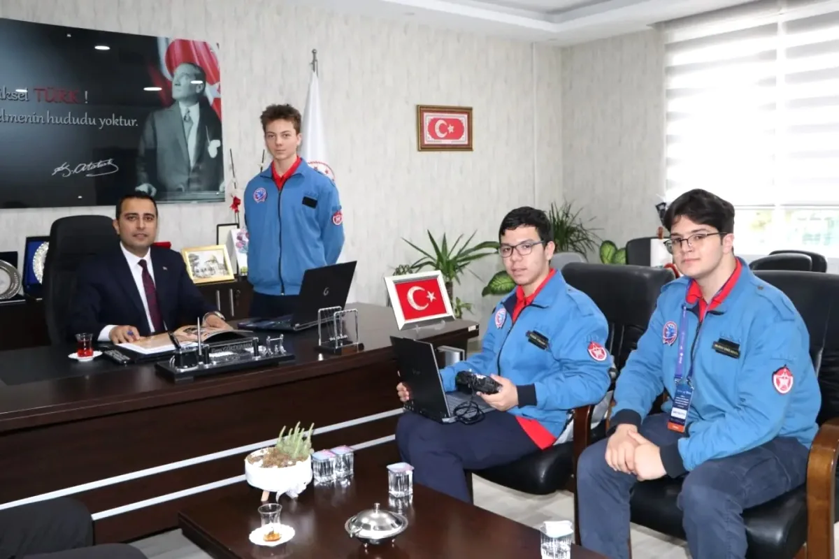 Elmadağ'ın Tarih Dahileri: TÜBİTAK'ta Türkiye İkinciliği Elmadağ'ın Tarih Dahileri: TÜBİTAK'ta Türkiye İkinciliği