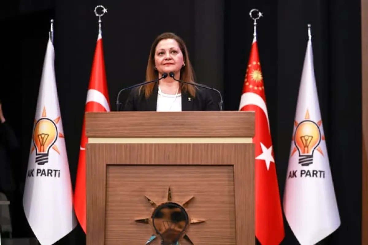 Afyonkarahisar Başkanı Köksal, AK Parti Toplantısı'na Katıldı Afyonkarahisar Başkanı Köksal, AK Parti Toplantısı'na Katıldı