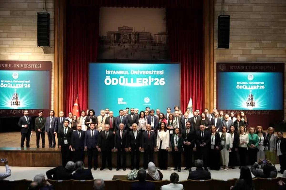 İstanbul Üniversitesi 26. Ödül Töreni: 6 Kategoride 26 Ödül Dağıtıldı İstanbul Üniversitesi 26. Ödül Töreni: 6 Kategoride 26 Ödül Dağıtıldı