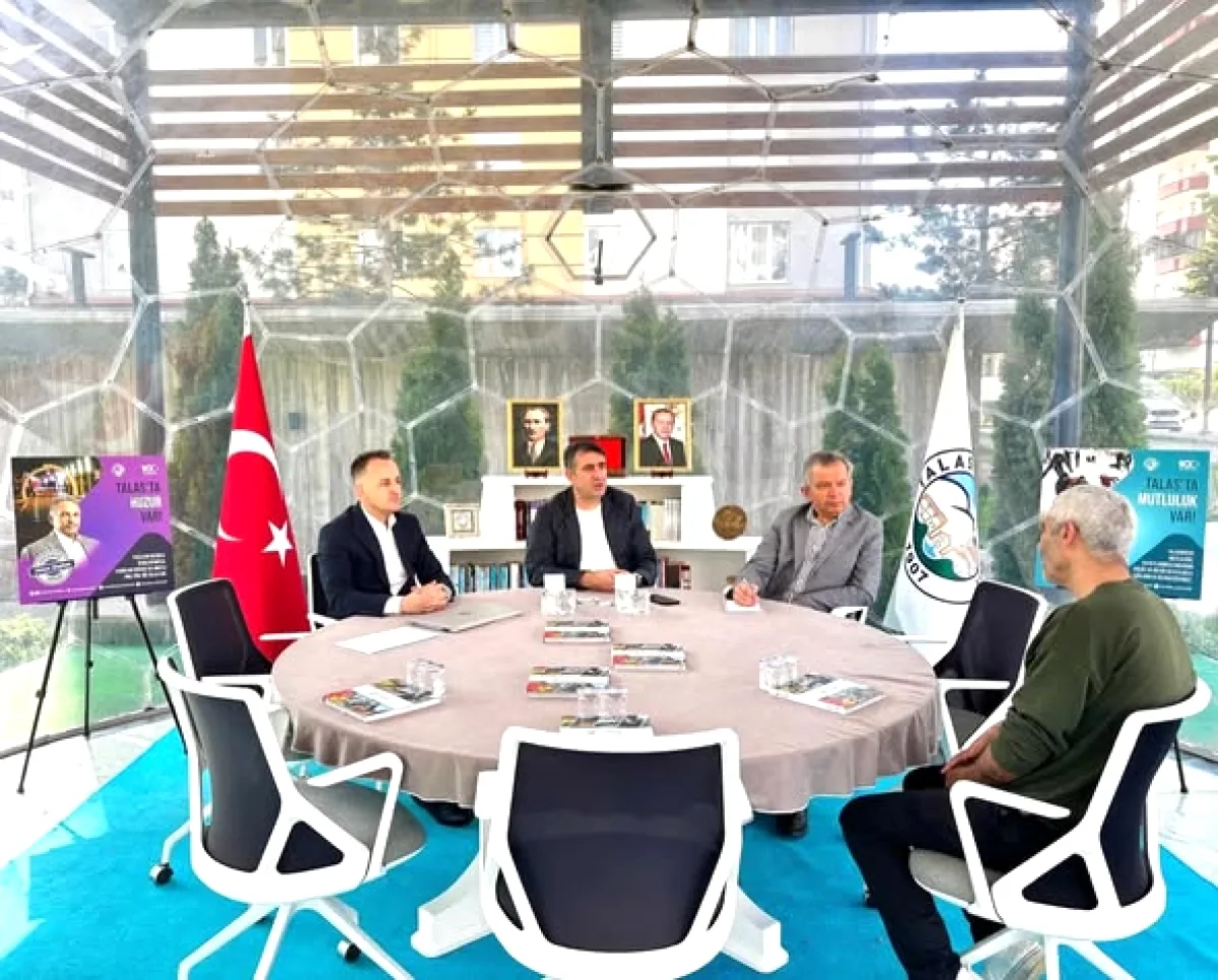 Talas'ta Şeffaf Oda Mevlana'da: Vatandaşlarla Doğrudan Buluşma Talas'ta Şeffaf Oda Mevlana'da: Vatandaşlarla Doğrudan Buluşma