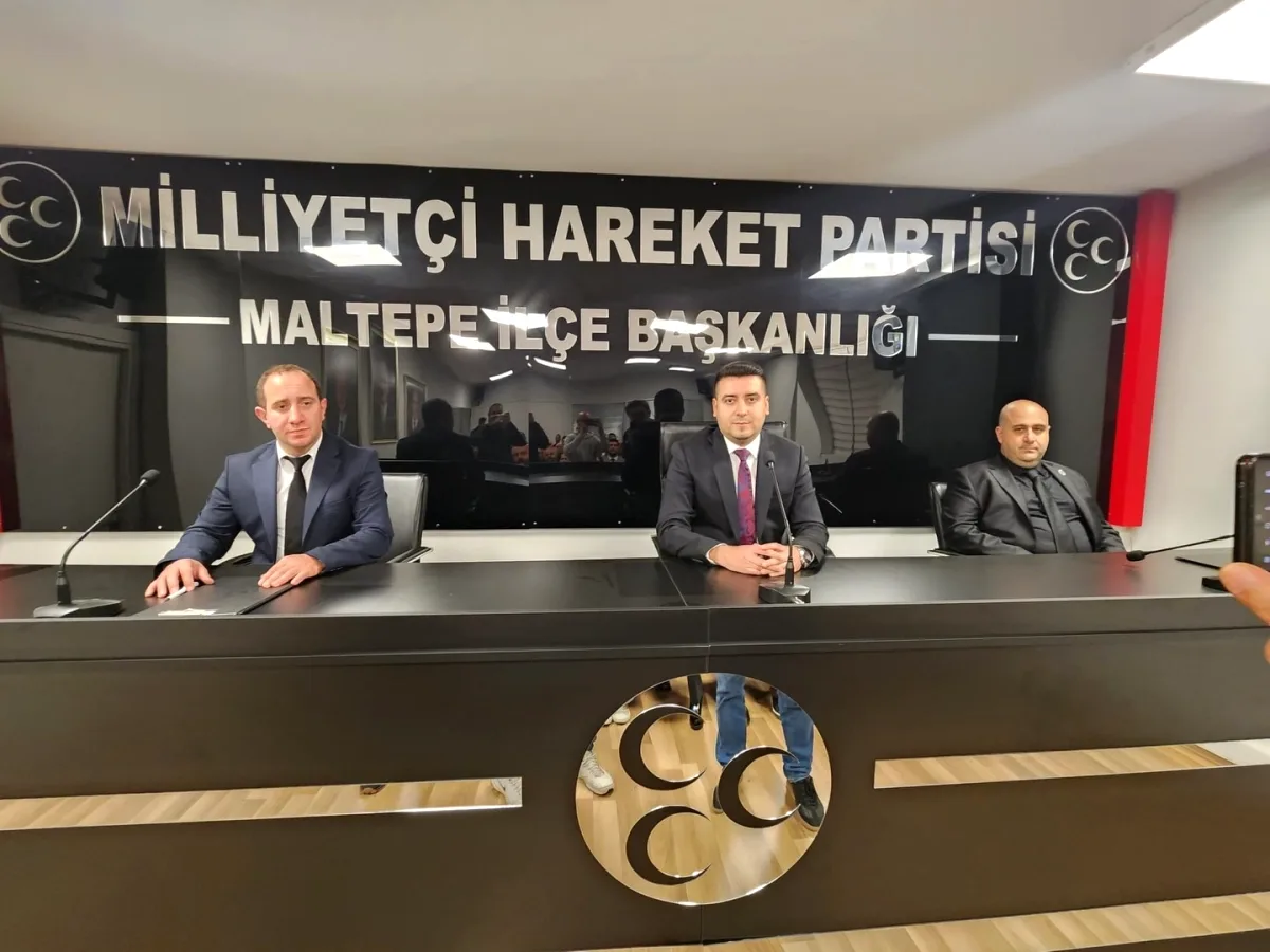 MHP Maltepe'de Yeni Dönem: Aykut Doğan Yönetimi Göreve Başladı MHP Maltepe'de Yeni Dönem: Aykut Doğan Yönetimi Göreve Başladı