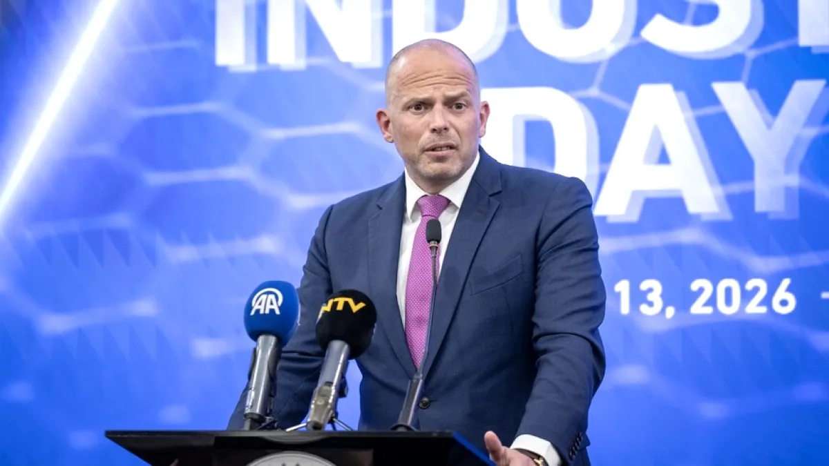 Belçika Savunma Bakanı Francken'den Türk Savunma Sanayisine Tam Not Belçika Savunma Bakanı Francken'den Türk Savunma Sanayisine Tam Not