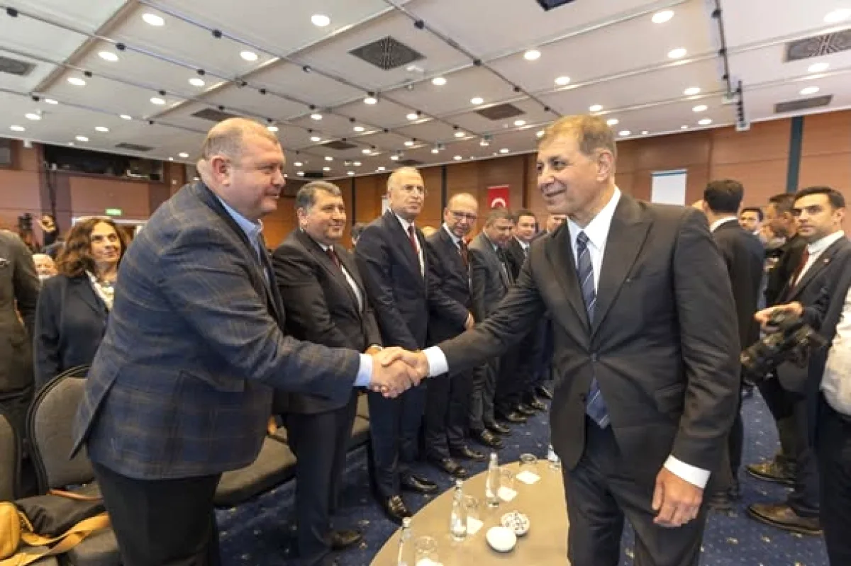 Menderes Belediyesi Sağlıklı Kentler Forumu'nda Menderes Belediyesi Sağlıklı Kentler Forumu'nda