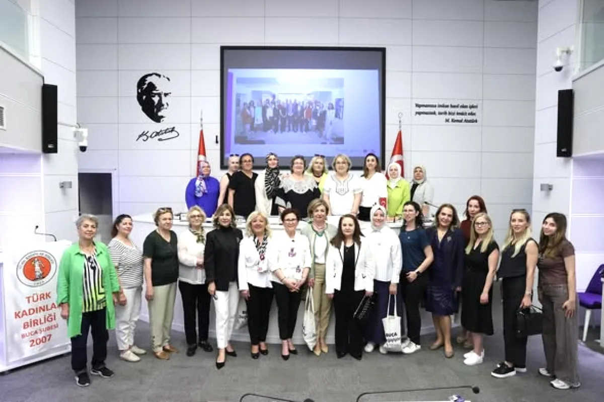Buca'da Kadın Girişimcilik Paneli: Başarı Hikayeleri İlham Verdi Buca'da Kadın Girişimcilik Paneli: Başarı Hikayeleri İlham Verdi