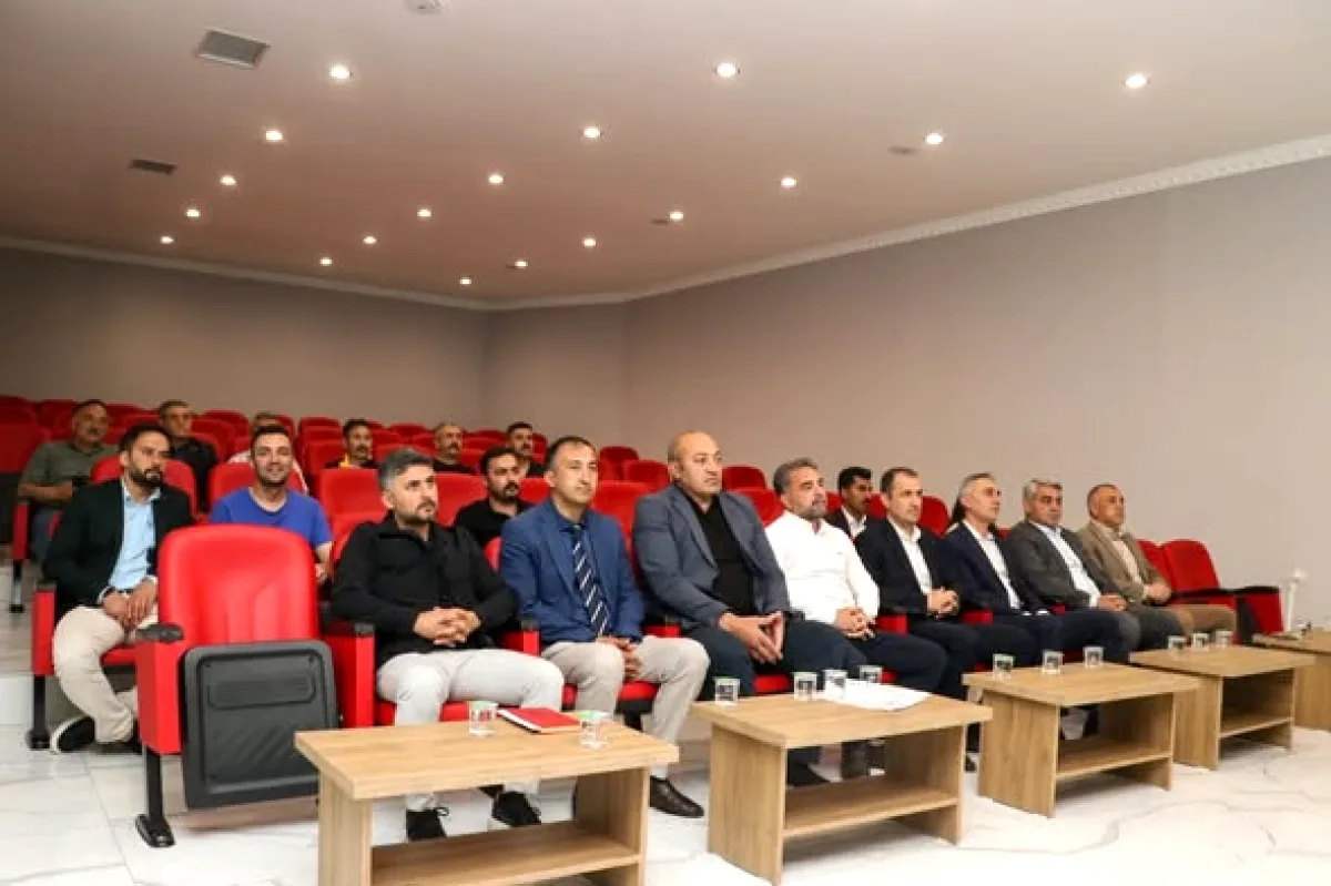 Kayseri'de İş Güvenliği Masaya Yatırıldı: Kurul Toplantısı Yapıldı Kayseri'de İş Güvenliği Masaya Yatırıldı: Kurul Toplantısı Yapıldı