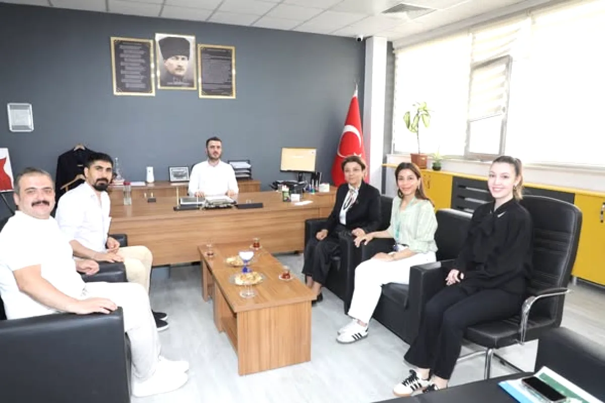 Yeşil Okullar Projesi Büyüyor: GTB'den Gaziantep'te Çevre Hamlesi Yeşil Okullar Projesi Büyüyor: GTB'den Gaziantep'te Çevre Hamlesi