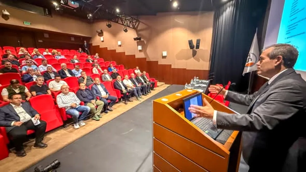 Antalya'nın Kültür Eksikliği: 'Modern Sanat Müzesi Şart' Antalya'nın Kültür Eksikliği: 'Modern Sanat Müzesi Şart'