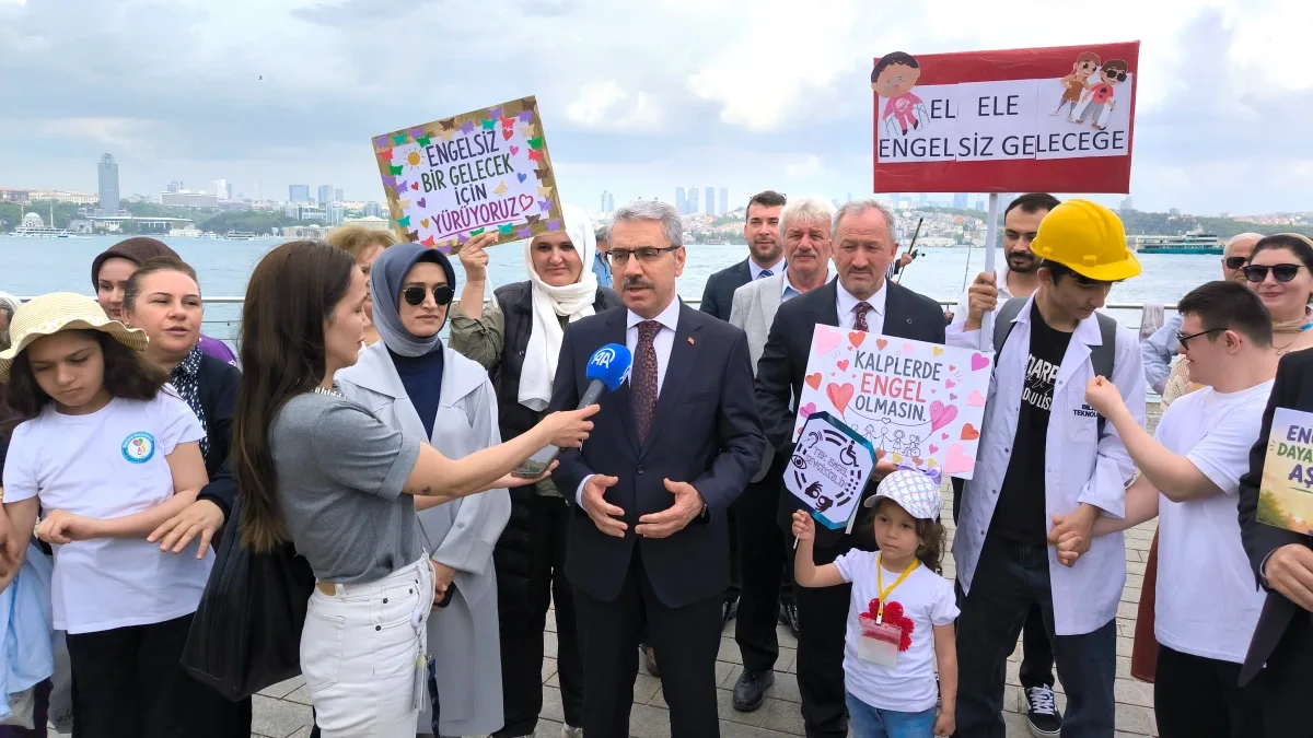 Üsküdar'da Özel Eğitim Yürüyüşü: Farkındalık Sahile Taşındı Üsküdar'da Özel Eğitim Yürüyüşü: Farkındalık Sahile Taşındı