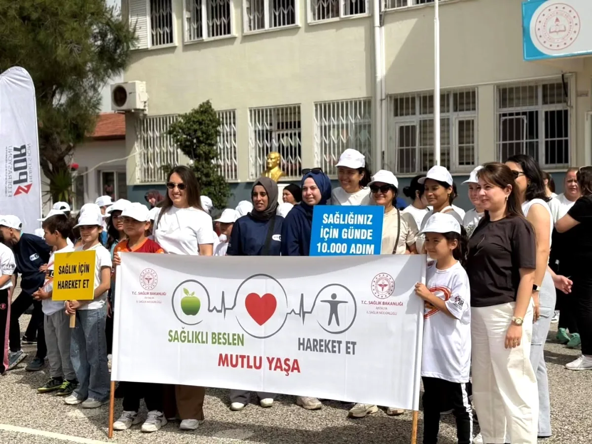 Muratpaşa'da Sağlık İçin Hareket Zamanı: Piri Reis İlkokulu'nda Örnek Etkinlik Muratpaşa'da Sağlık İçin Hareket Zamanı: Piri Reis İlkokulu'nda Örnek Etkinlik