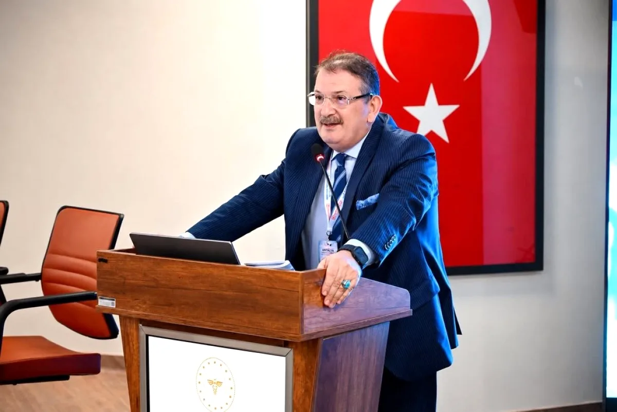 Antalya'da Hemşirelik Kongresi: Dijital Çağda Güvenli Bakım Vurgusu Antalya'da Hemşirelik Kongresi: Dijital Çağda Güvenli Bakım Vurgusu