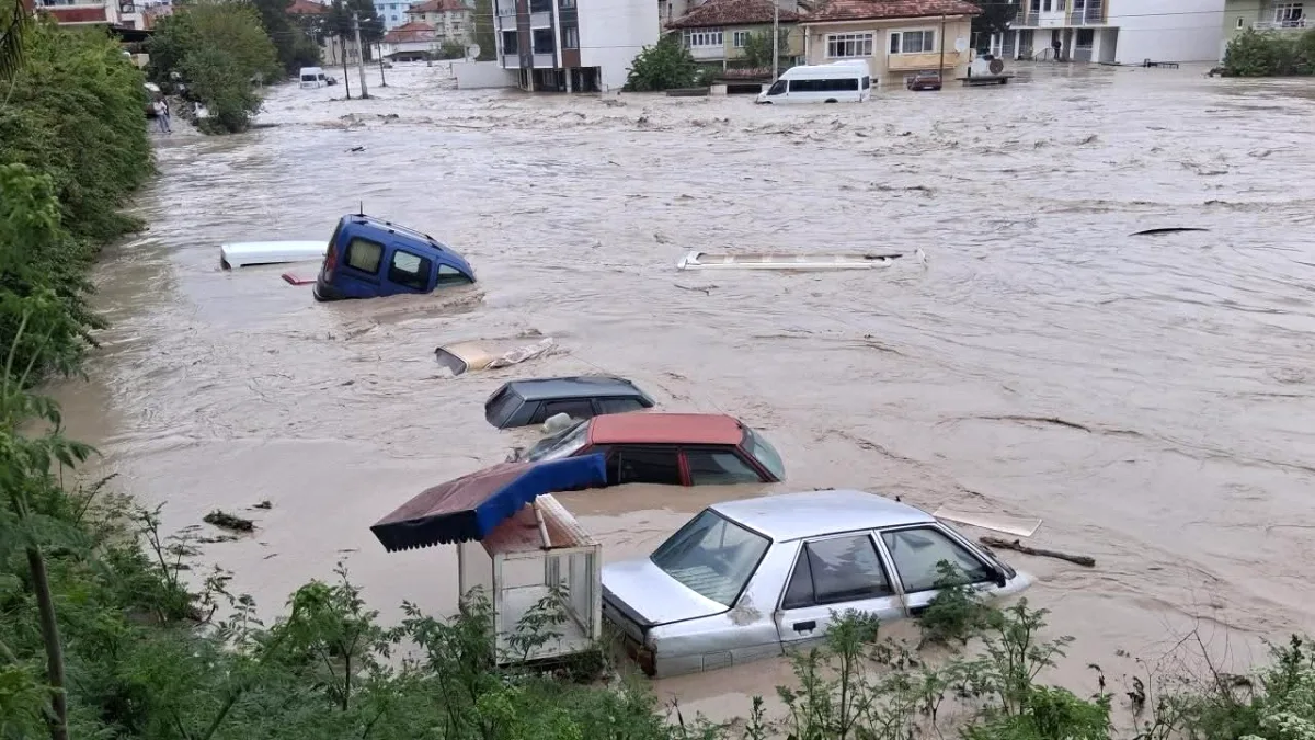Yalova Subaşı Belediye Başkanı Havza Selinde Geçmiş Olsun Dedi Yalova Subaşı Belediye Başkanı Havza Selinde Geçmiş Olsun Dedi