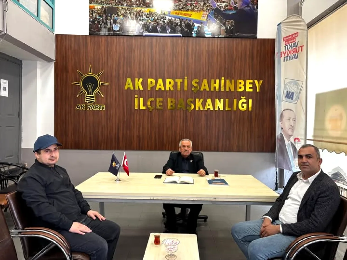 AK Parti Şahinbey'de Haftalık Yönetim Toplantısı Gerçekleştirildi AK Parti Şahinbey'de Haftalık Yönetim Toplantısı Gerçekleştirildi