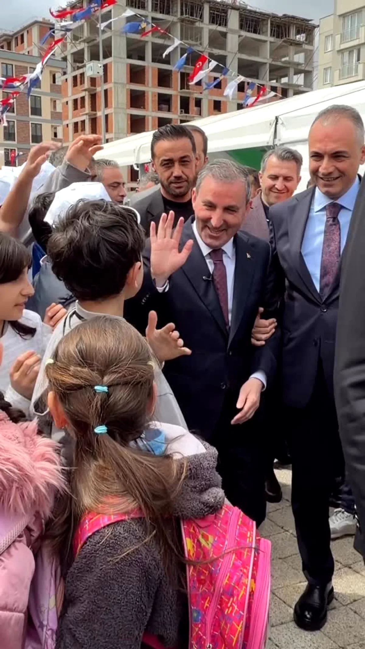Sultanbeyli'de Sıfır Atık Seferberliği: Başkan Tombaş'tan Çağrı Sultanbeyli'de Sıfır Atık Seferberliği: Başkan Tombaş'tan Çağrı
