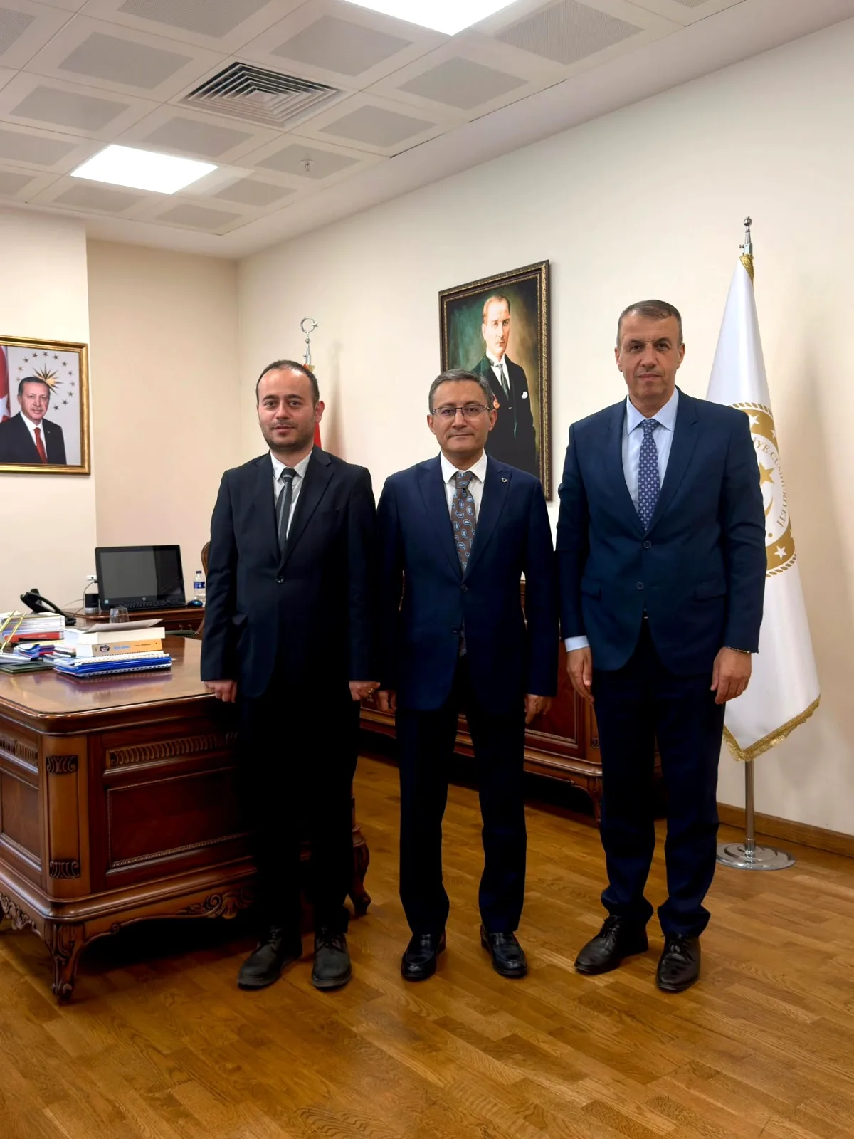 Bağcılar SGK Müdürü Terzi'den Kaymakam Uçgun'a Protokol Ziyareti Bağcılar SGK Müdürü Terzi'den Kaymakam Uçgun'a Protokol Ziyareti