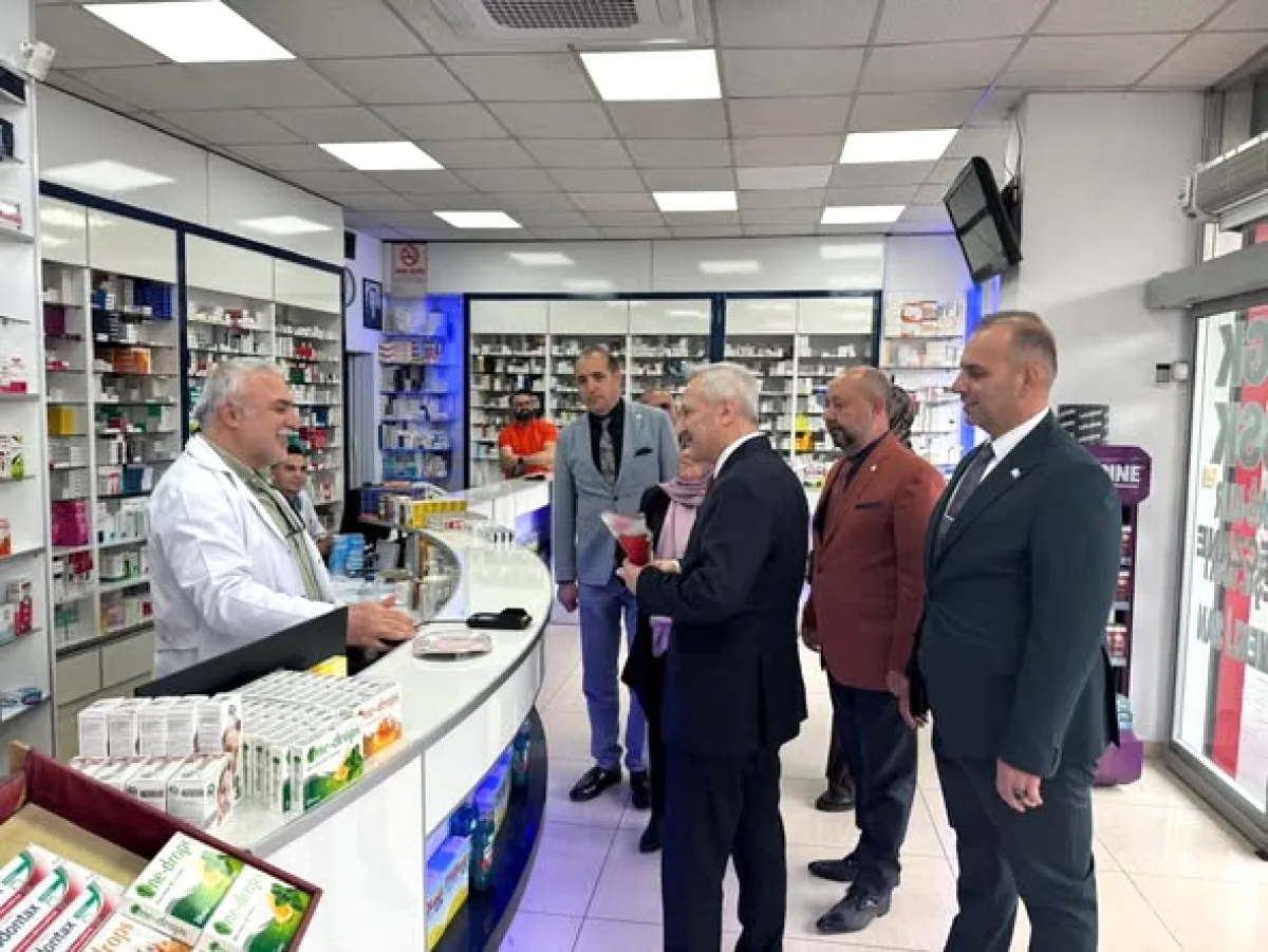 MHP Ankara'dan Eczacılık Haftası'na Protokol Ziyareti MHP Ankara'dan Eczacılık Haftası'na Protokol Ziyareti