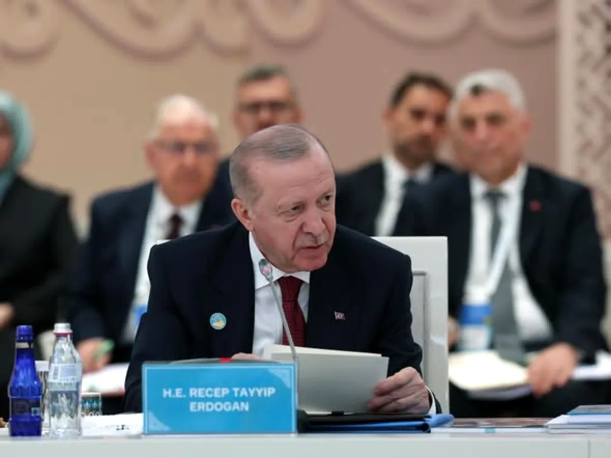 Erdoğan: Dijital İpek Yolu'nu Birlikte İnşa Edeceğiz Erdoğan: Dijital İpek Yolu'nu Birlikte İnşa Edeceğiz
