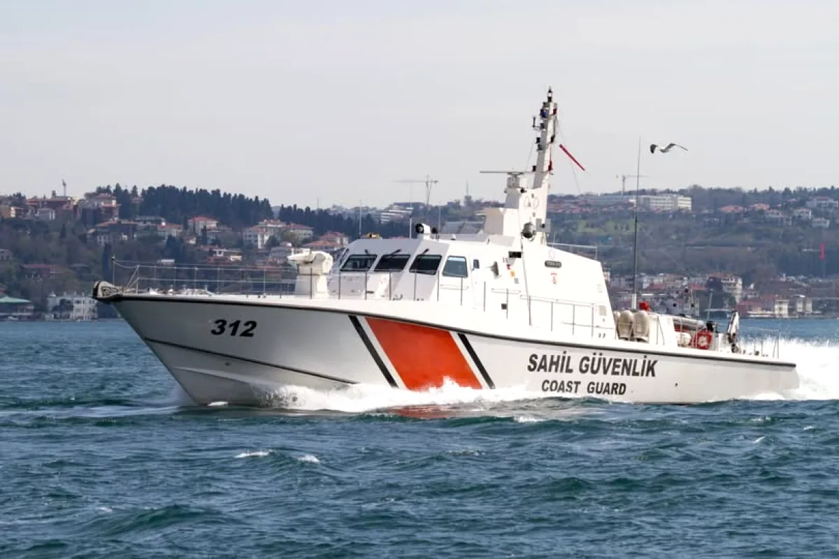Büyükada'da 19 Mayıs Coşkusu: Sahil Güvenlik Gemisi Ziyarete Açılıyor Büyükada'da 19 Mayıs Coşkusu: Sahil Güvenlik Gemisi Ziyarete Açılıyor
