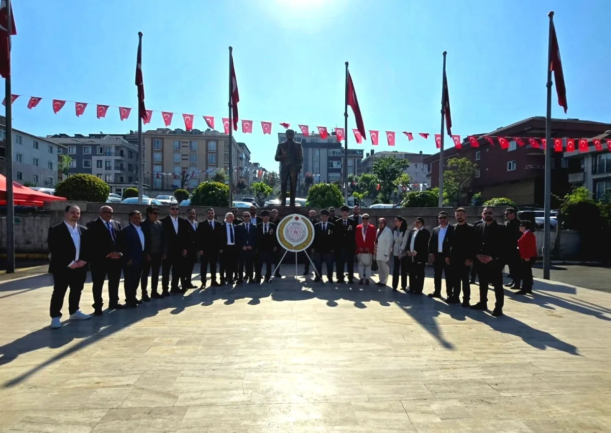 MHP Avcılar İlçe Başkanı Erhan Bulaca'dan 19 Mayıs Mesajı MHP Avcılar İlçe Başkanı Erhan Bulaca'dan 19 Mayıs Mesajı