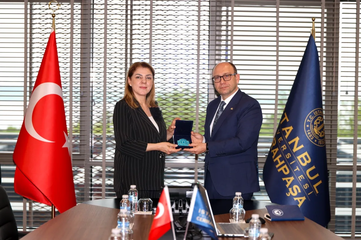 İstanbul Üniversitesi-Cerrahpaşa ile Kırklareli'nden İş Birliği Adımı İstanbul Üniversitesi-Cerrahpaşa ile Kırklareli'nden İş Birliği Adımı