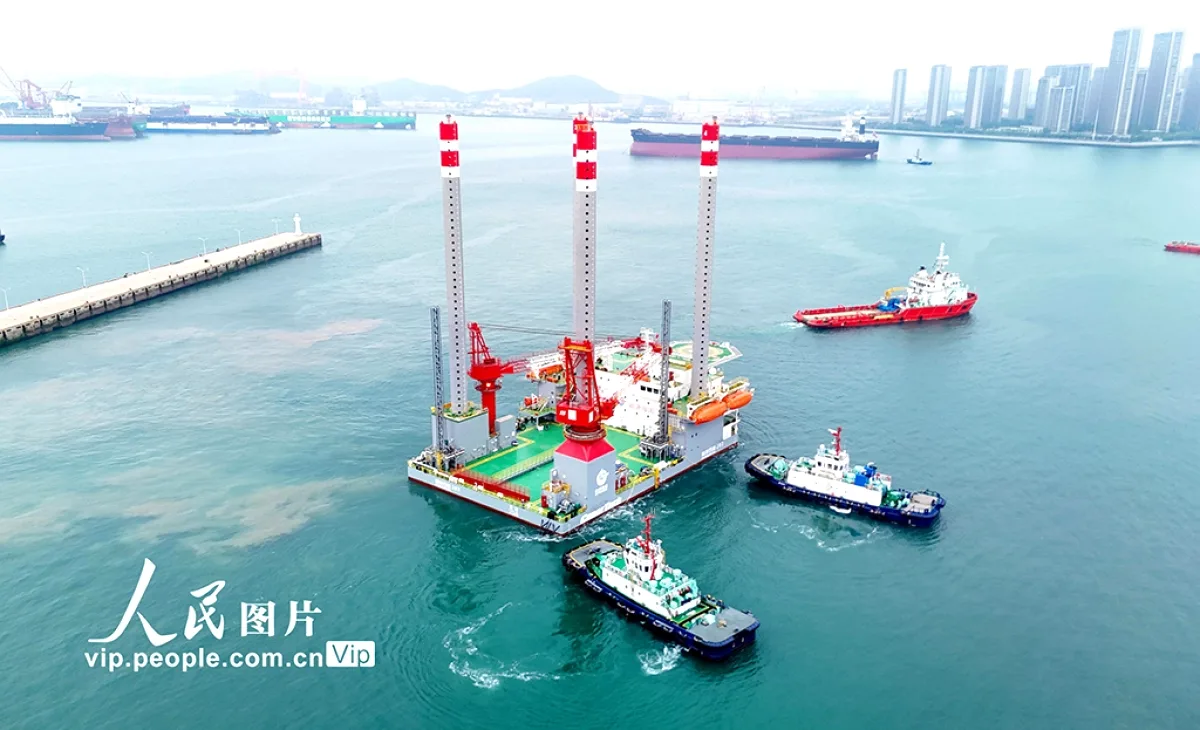 Çin'in Offshore Oil 283 Platformu Qingdao'dan Ayrıldı Çin'in Offshore Oil 283 Platformu Qingdao'dan Ayrıldı