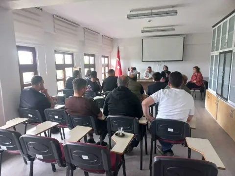 Sarayönü'nde Kurban Bayramı Öncesi Gıda Güvenliği Toplantısı Sarayönü'nde Kurban Bayramı Öncesi Gıda Güvenliği Toplantısı