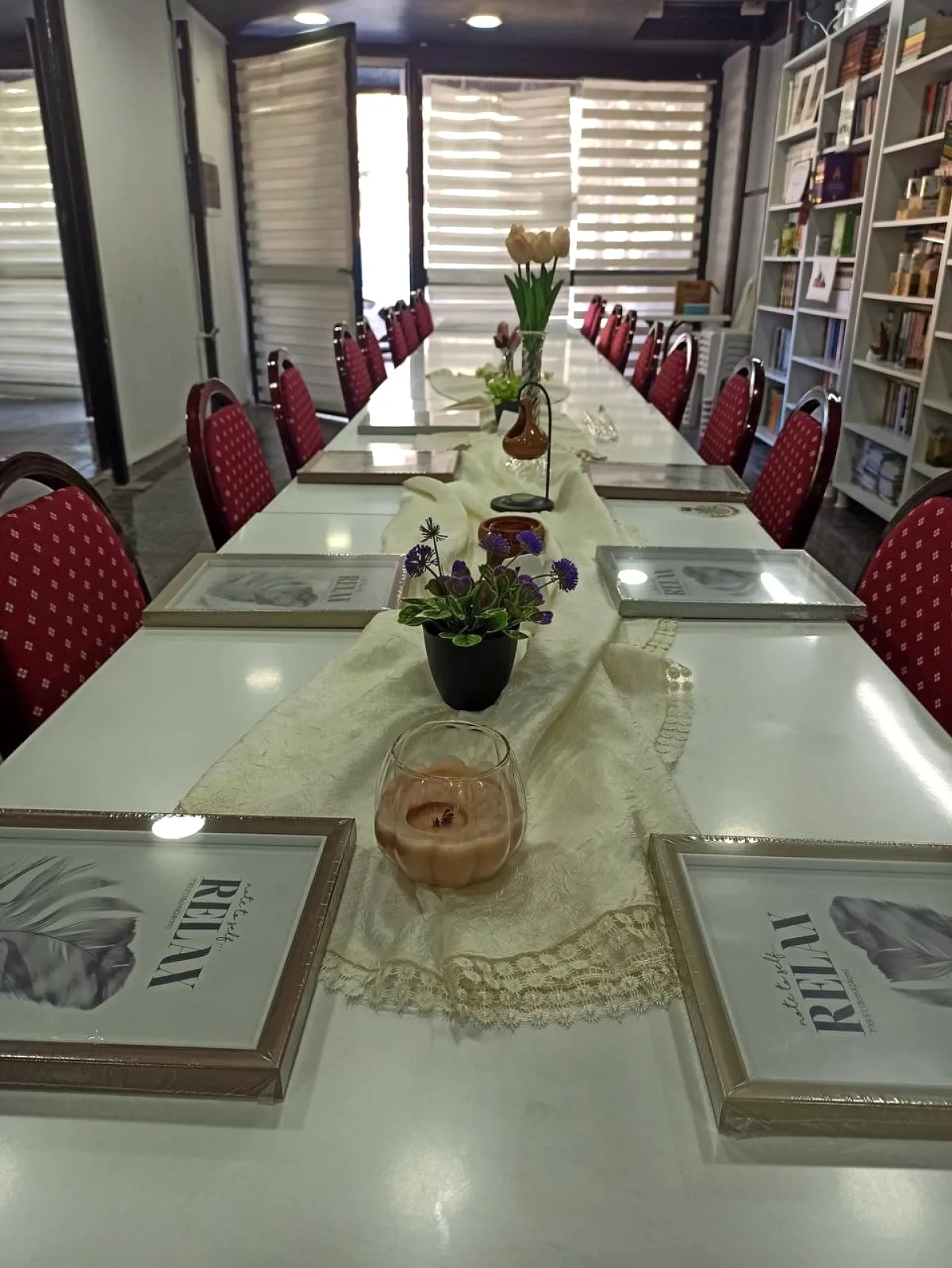 İHH Yalova'dan Filistin'e Sanatla Destek: 'Kutsal İşgal' Belgeseli Tuvalde İHH Yalova'dan Filistin'e Sanatla Destek: 'Kutsal İşgal' Belgeseli Tuvalde
